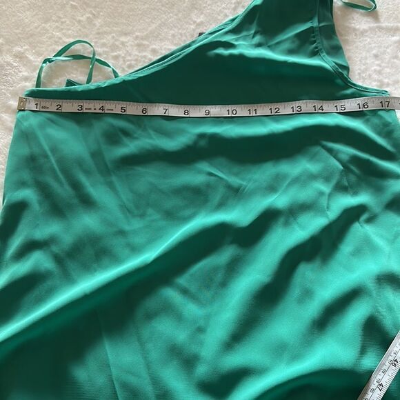 BCBGMAXAZRIA Alana one-shoulder dress - Picture 10 of 10